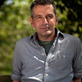 Profile portrait of David Cromer