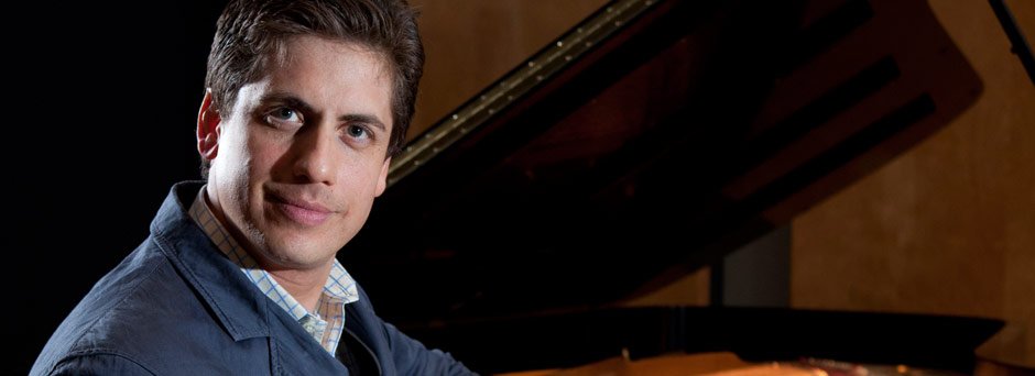 Francisco Núñez, Choral Conductor & Composer