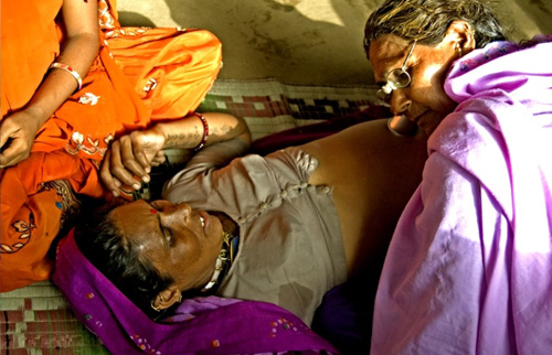 Population slideshow- maternal deaths