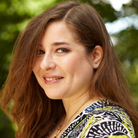 Profile portrait of Alisa Weilerstein