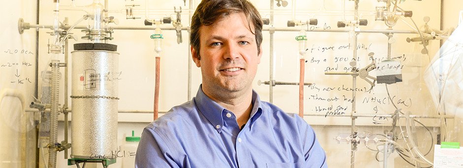 William Dichtel, Chemist