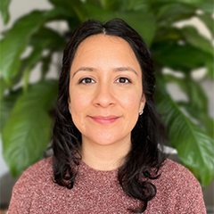 Isalia Ramirez, Awards Associate